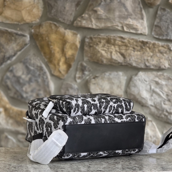 Michael Kors Bex Leopard Logo Medium Backpack - Picture 4 of 9